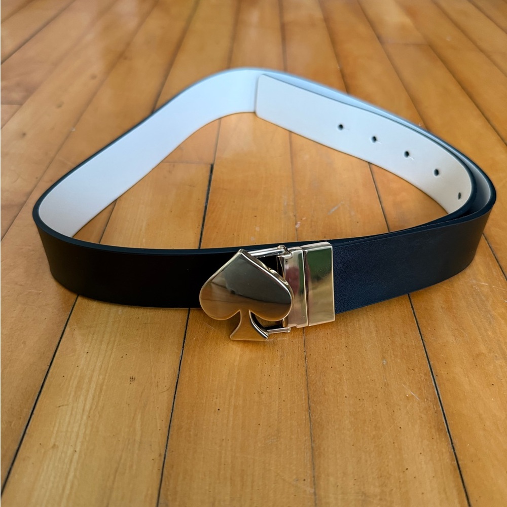 Kate Spade reversible Womens Belt with Spade Buckle
